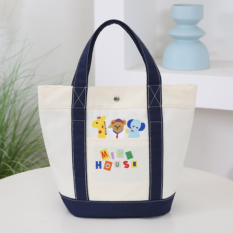 New Canvas Bag Japanese Cartoon Cute Embroidery Designer Bag Mommy Bag Free Shipping Letter Lunch Luxury Bag Bag Large Capacity Tote Bag