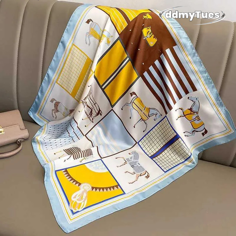 2023 Design Fashion Square Silk Scarf Womens Navy Blue and Printed Small Satin Shls Fountain Collar Headband Bandana W250118 TUES