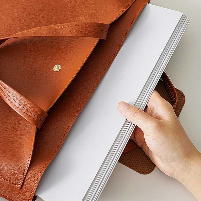 Portable Large Capacity Briefcase Custom Name A4 Paper Document Bag Fashion Woman Business 13 Inch Laptop Bag Tote Bags Z250906