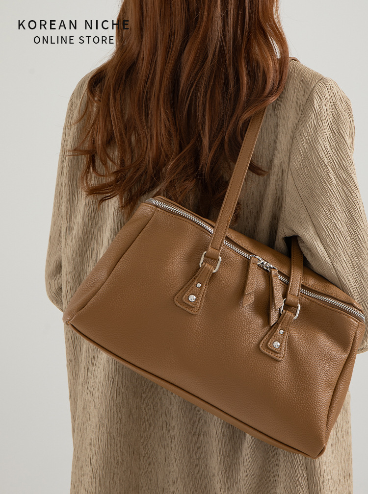 Korean-style high-end large-capacity lychee pattern underarm bag new trendy niche luxury simple soft leather handbag and shoulder bag