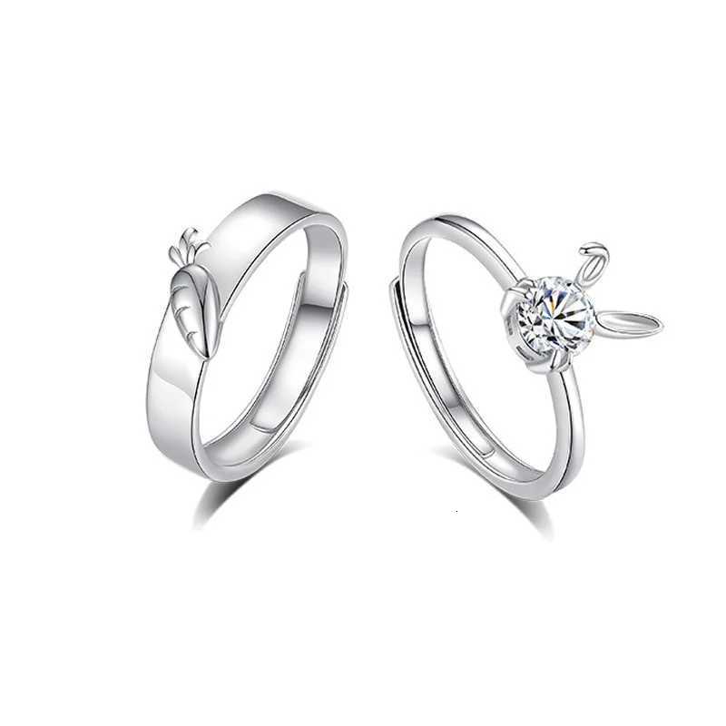 New Sweet Cute Rabbit Carrot Couples Rings WhitePink Crystal Bunny Silver Color Adjustable Open Lovers Ring For Women Gift W250911