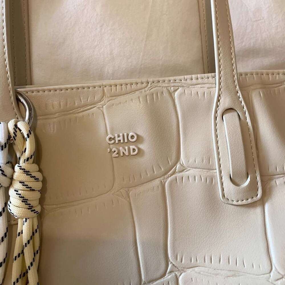 Cream Diary Tote Women, Large Capacity 2025 New Model Handbag and Shoulder Bag Designer Bags for Commuting