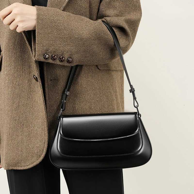 Burminsa Chic Genuine Leather Saddle Shoulder Bags For Women 2025 Luxury Designer Crossbody Purse Underarm Small Ladies Handbags W250911