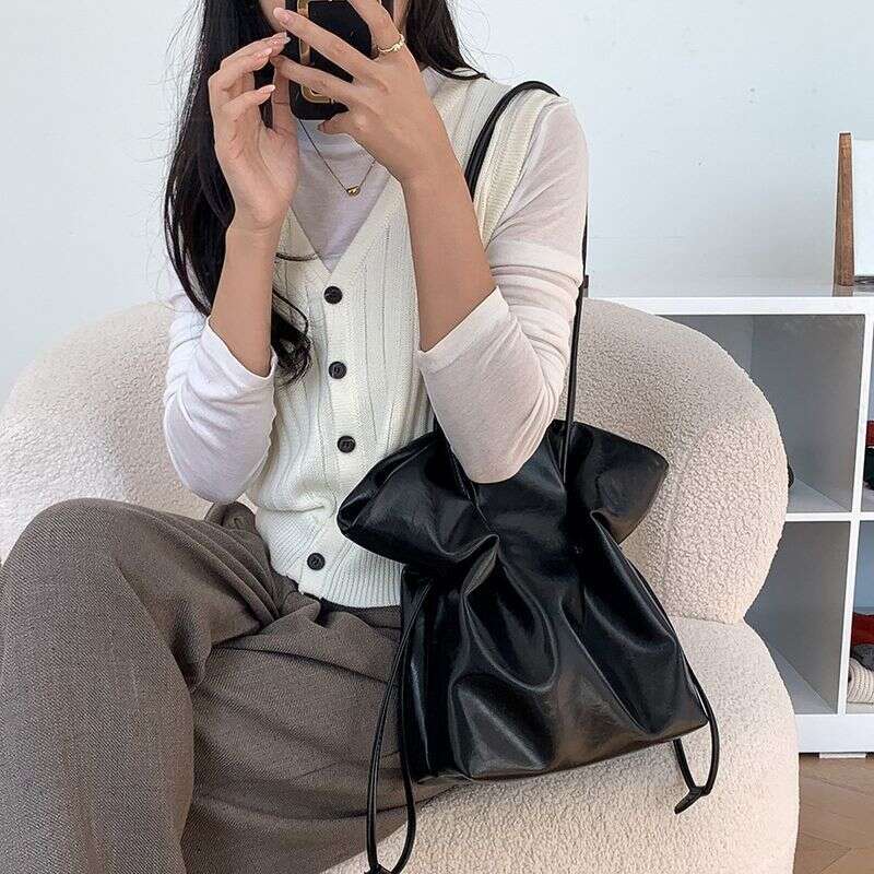 Niche Design Lucky For Women 2025 Spring New Trendy Fashion Texture Large Capacity Women's Shoulder Bag