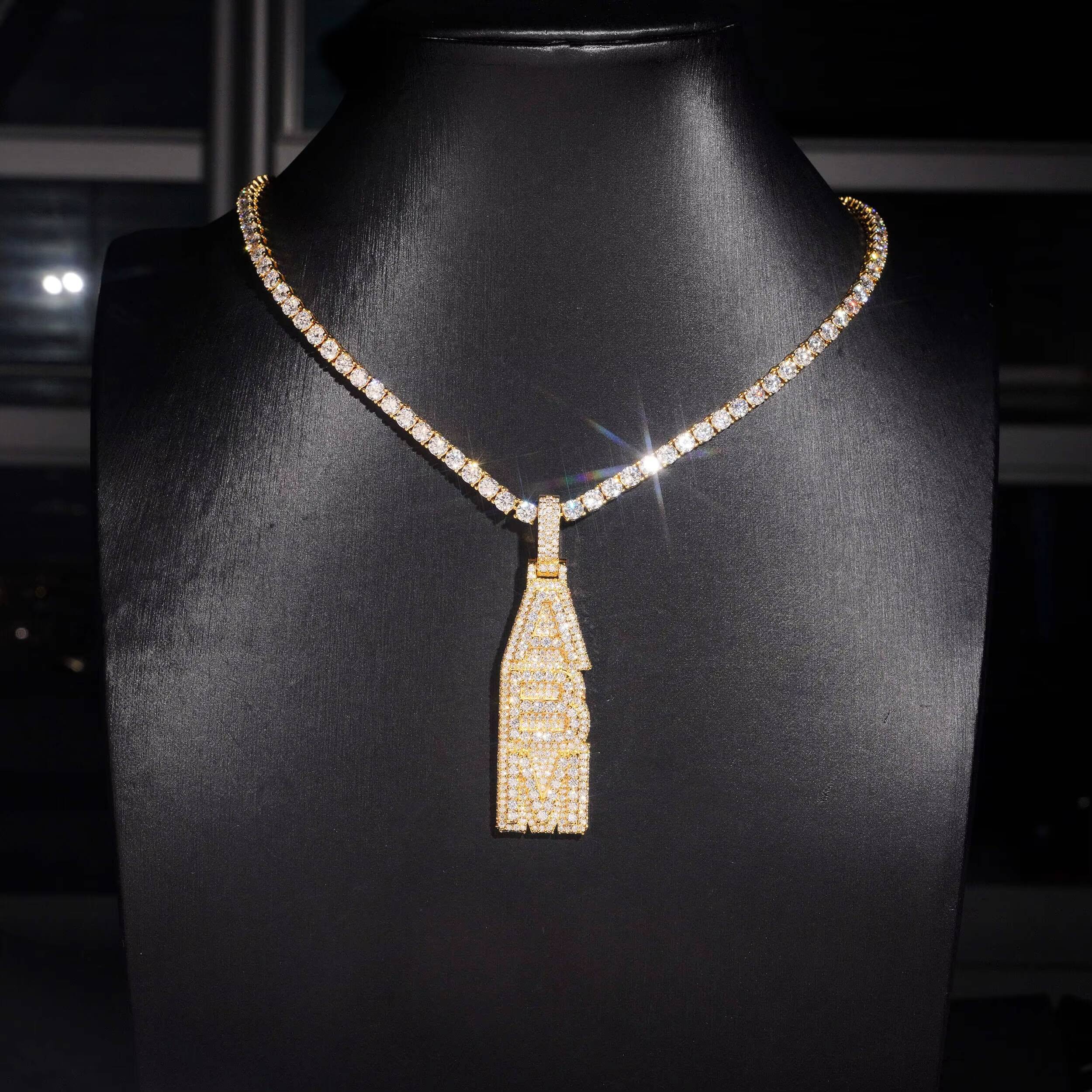 Iced Out Jewelry Moissanite Vertical Letter Initial Pendant 925 Silver Moissanite Diamond Pendant Custom Pendant