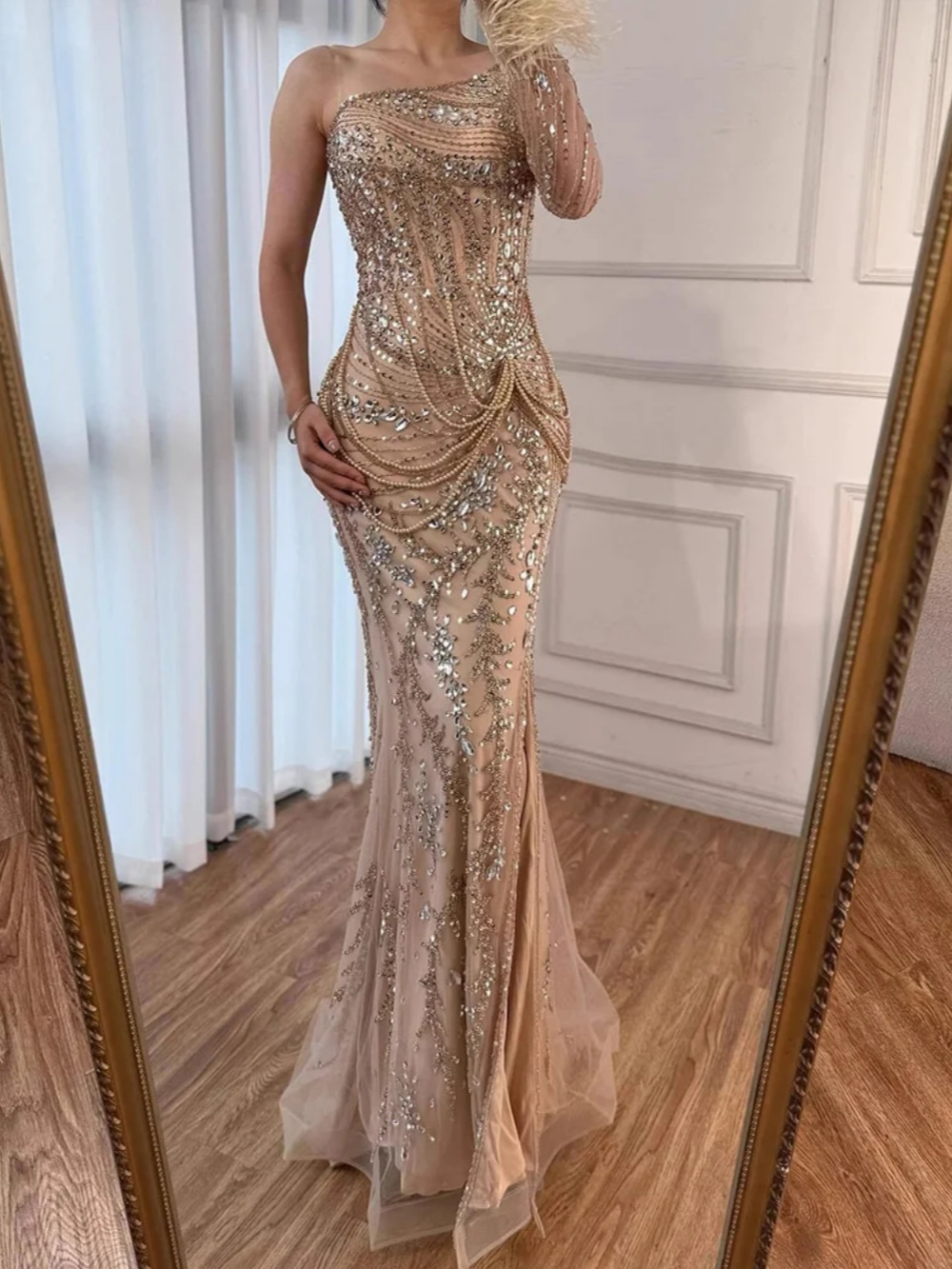 Charming Mermaid Evening Dress One Shoulder Long Sleeve Prom Gowns Crystal Sequins Beaded Floor Length Party Dresses Customized