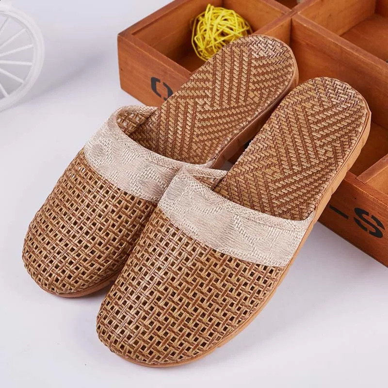 Mntrerm Summer Natural Bamboo Rattan Cane Grass Weaving Slippers Shoes Vine Grass Men Casual Slippers Nonslip Couples Slippers250906