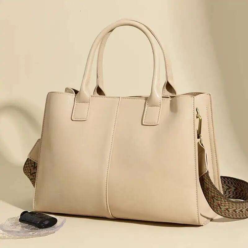 2025 High Quality Soft Leather Women's Handbag Tote Bolsas Designer Female Shoulder Bag Retro Women Crossbody Top-handle Bags