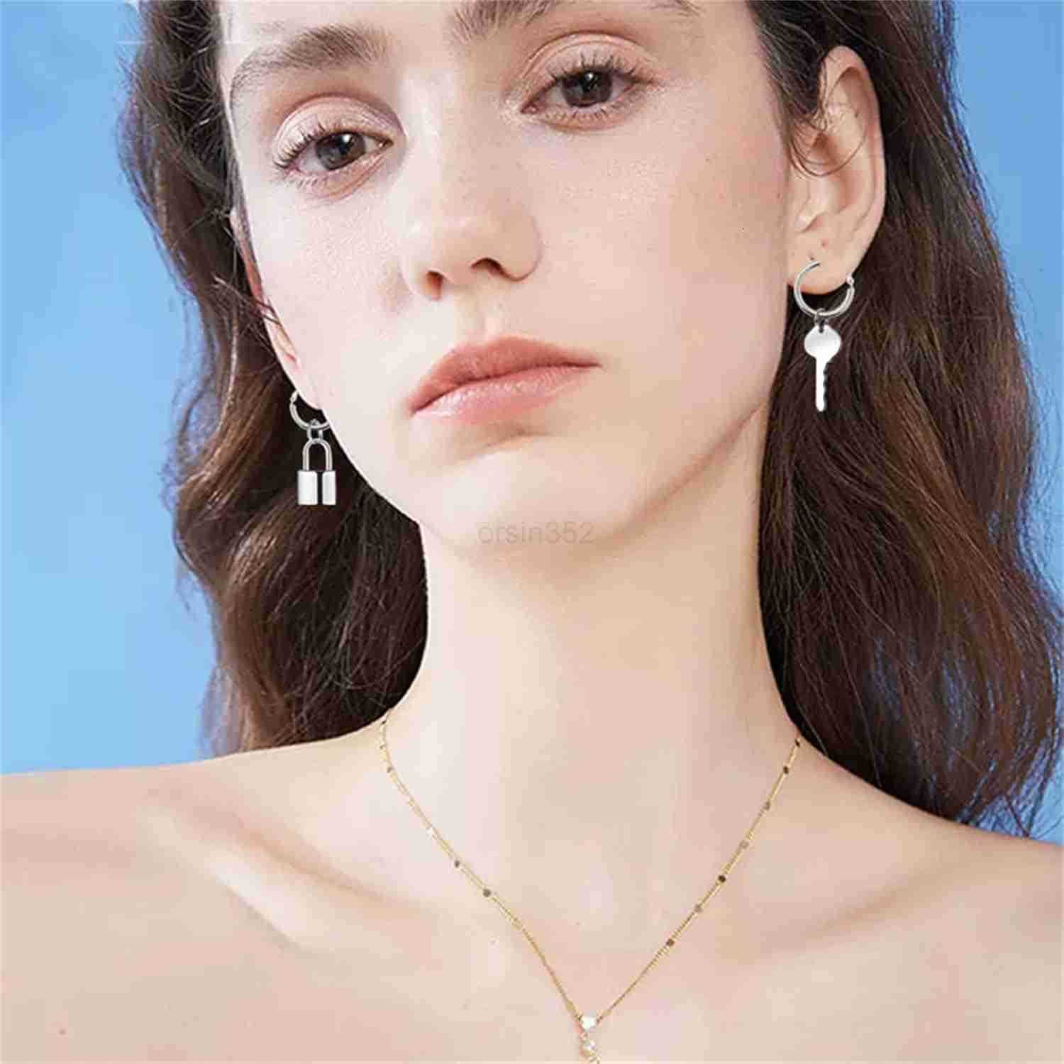 Lock Key Earrings for Women Elegent Asymmetric Punk Handmade Lightweight Statement Sterling Silver Hoop Earrings Wedding Birthday Jewelry GiftsW250911