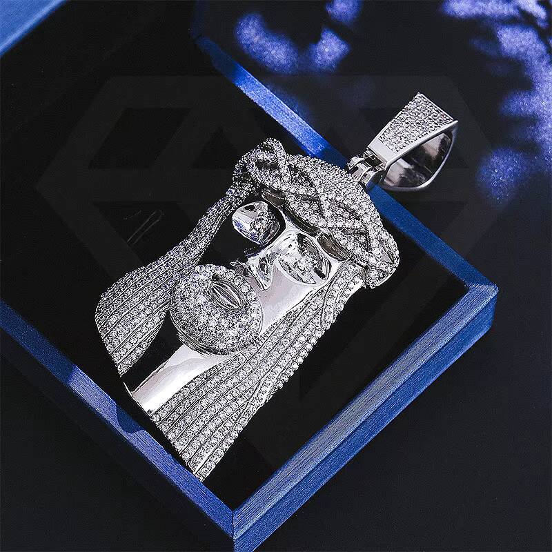 925 Silver Moissanite Iced Jesus Pendant Hip Hop Style Jewelry Necklace Moissanite Diamond Jesus Piece Silver Plated Pendant