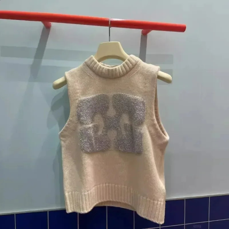 Geometric Patterns Knit sweater vest Oneck sleeveless Wool Blend Sweater women Autumn Winter 250911