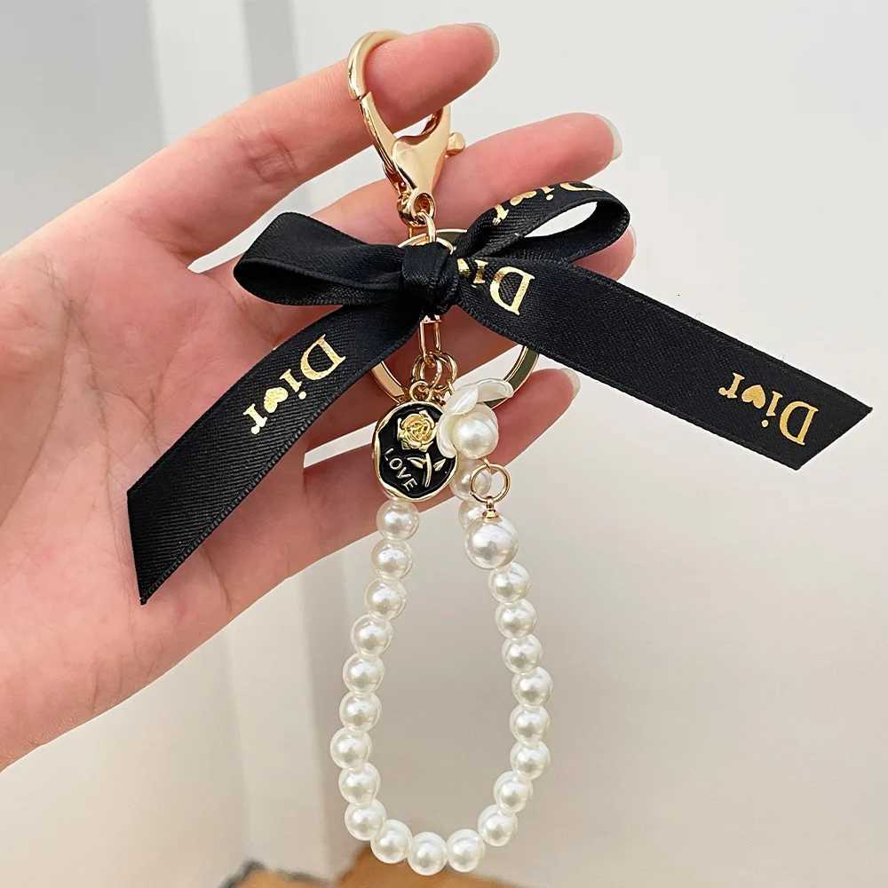 Imitation Pearl Keychain Sweet Letters Ribbon Bowknot Keyring Accessories Metal Buckle Women Bag Charms Best Gifts Jewelry 1 S250911 SX