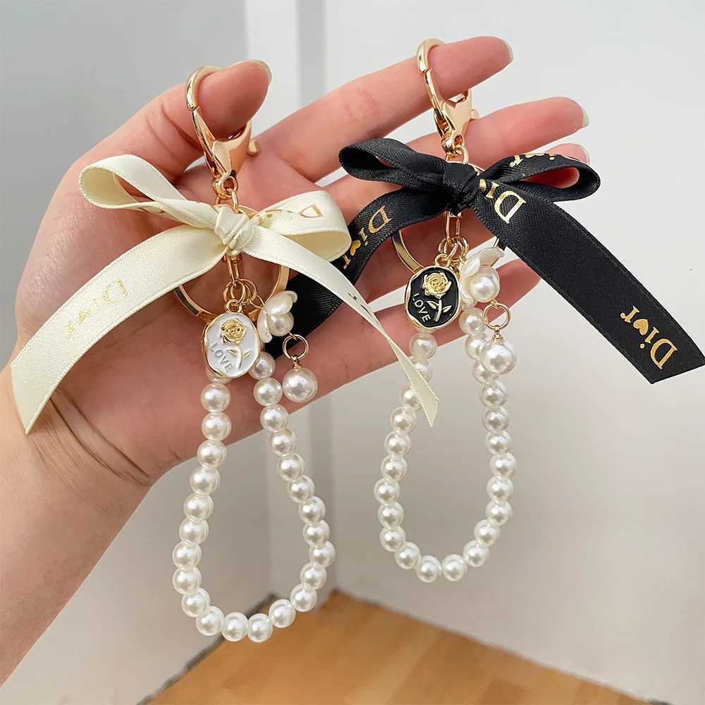 Imitation Pearl Keychain Sweet Letters Ribbon Bowknot Keyring Accessories Metal Buckle Women Bag Charms Best Gifts Jewelry 1 S250911 SX