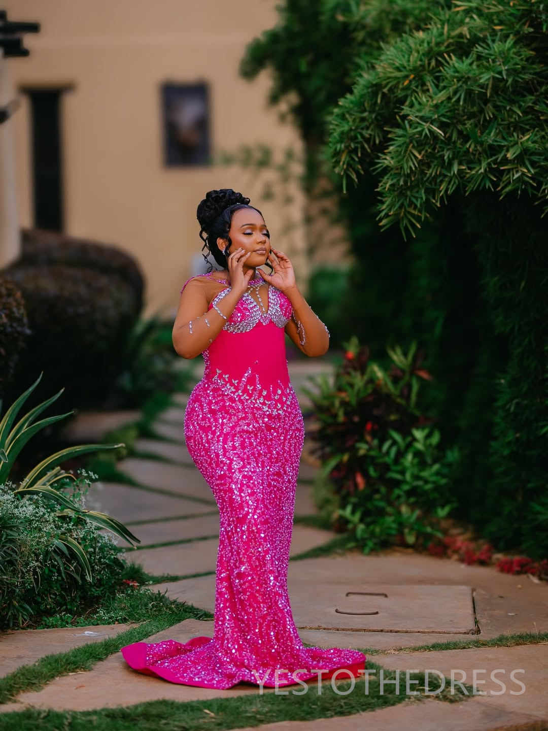 2025 Mermaid Plus Size Fuchsia Prom Dresses For Black Women Evening Dresses Formal Gowns Long Sleeves Beaded Lace Birthday Dress Second Reception Gown