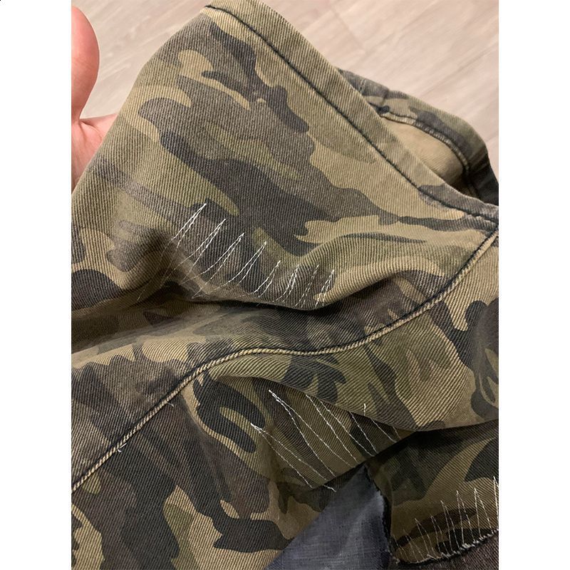 Streetwear Vintage Leopard Print Ripped Jeans Men Women Harajuku Distressed Denim Pants Y2K Punk Letter Graphic Patch Trousers 250526
