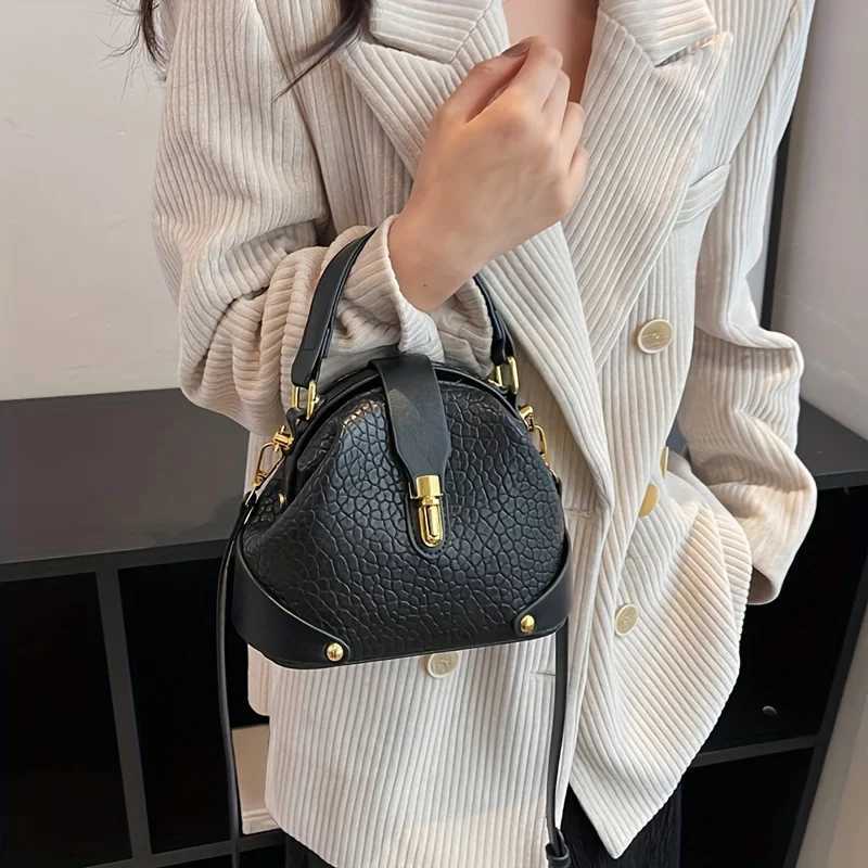 Light Color Splicing Messenger Bag Highgrade Texture Fashion Western Style Handbag Simple Commuting Z250911
