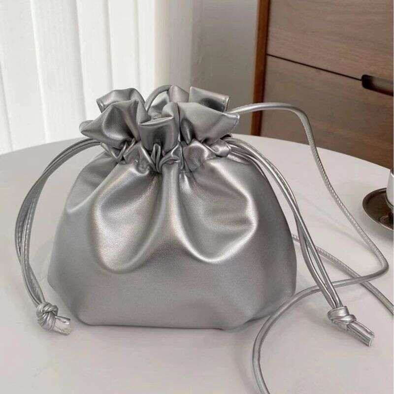 Cloud Drawstring New Fashion Niche Design Lucky High-End Crossbody Phone Mini Bucket Bag