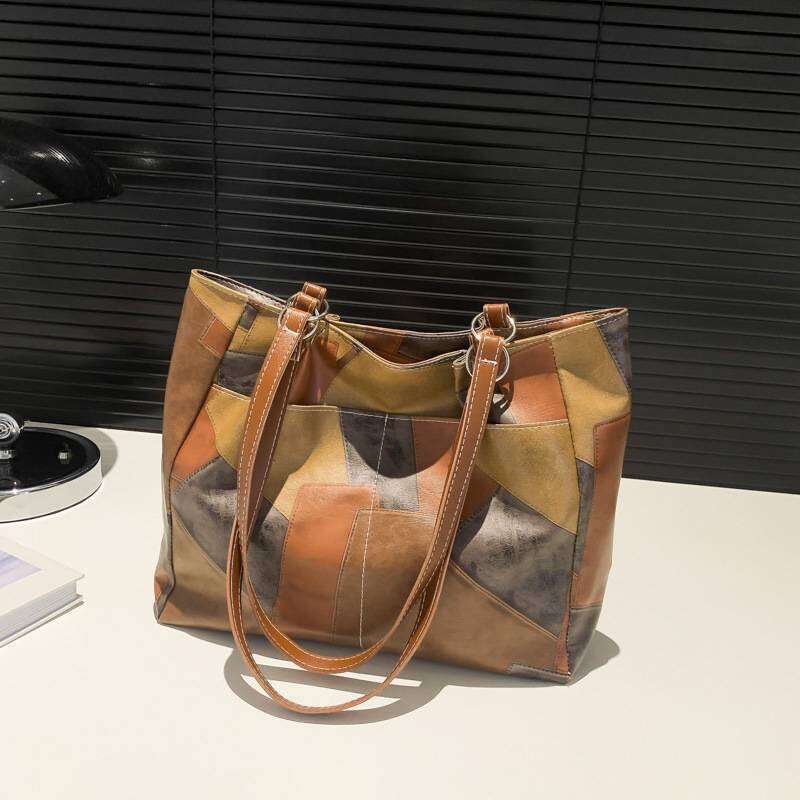 Three-Color Large-Capacity Bag, New Stylish Elegant Summer Tote, With A Simple Relaxed Design, Suitable For Commuting And Casual Use.