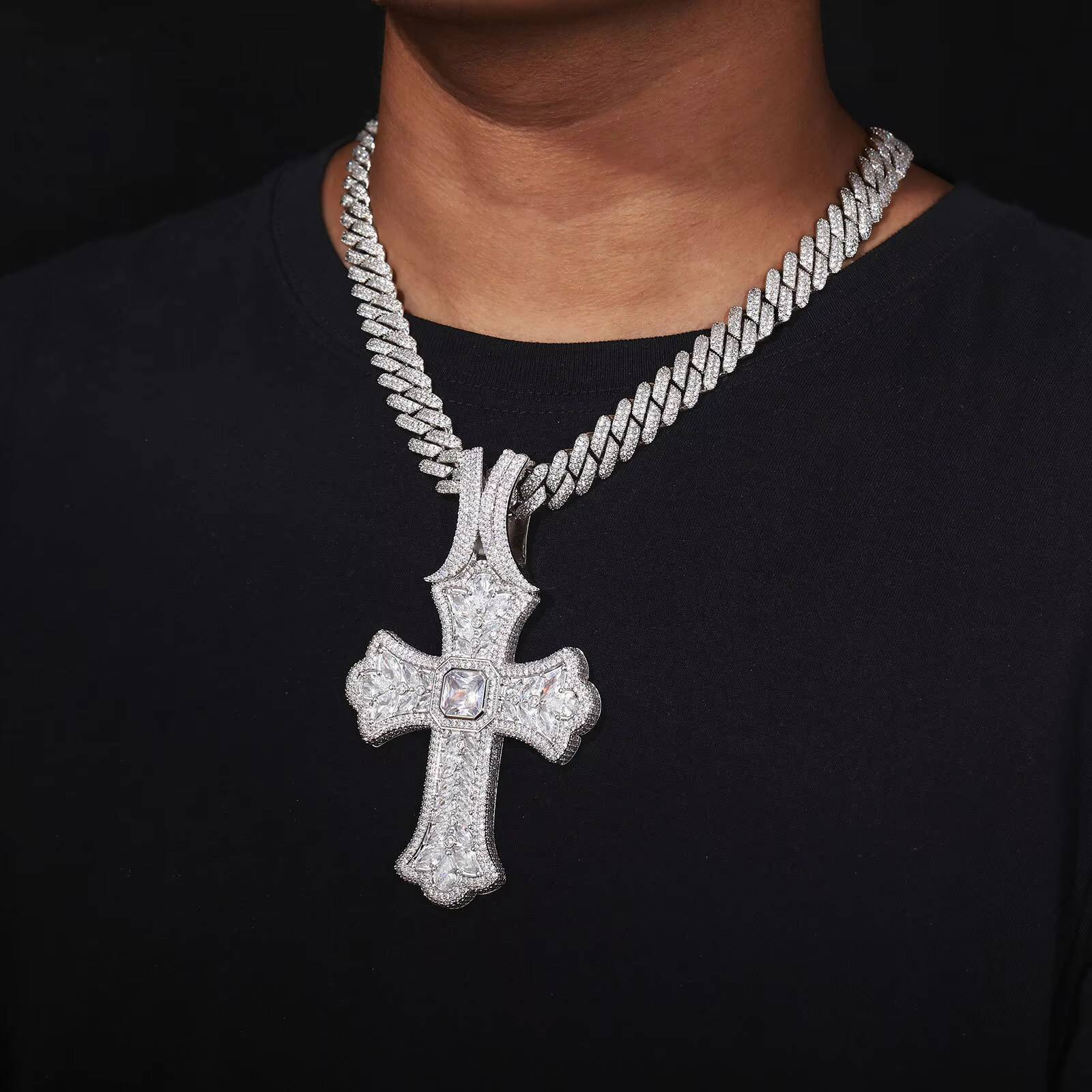 Hip Hop Style Big Cross Pendant Necklace for Men Zircon Stone Paved Silver Plated Classic Link Chain Rapper Jewelry Gift