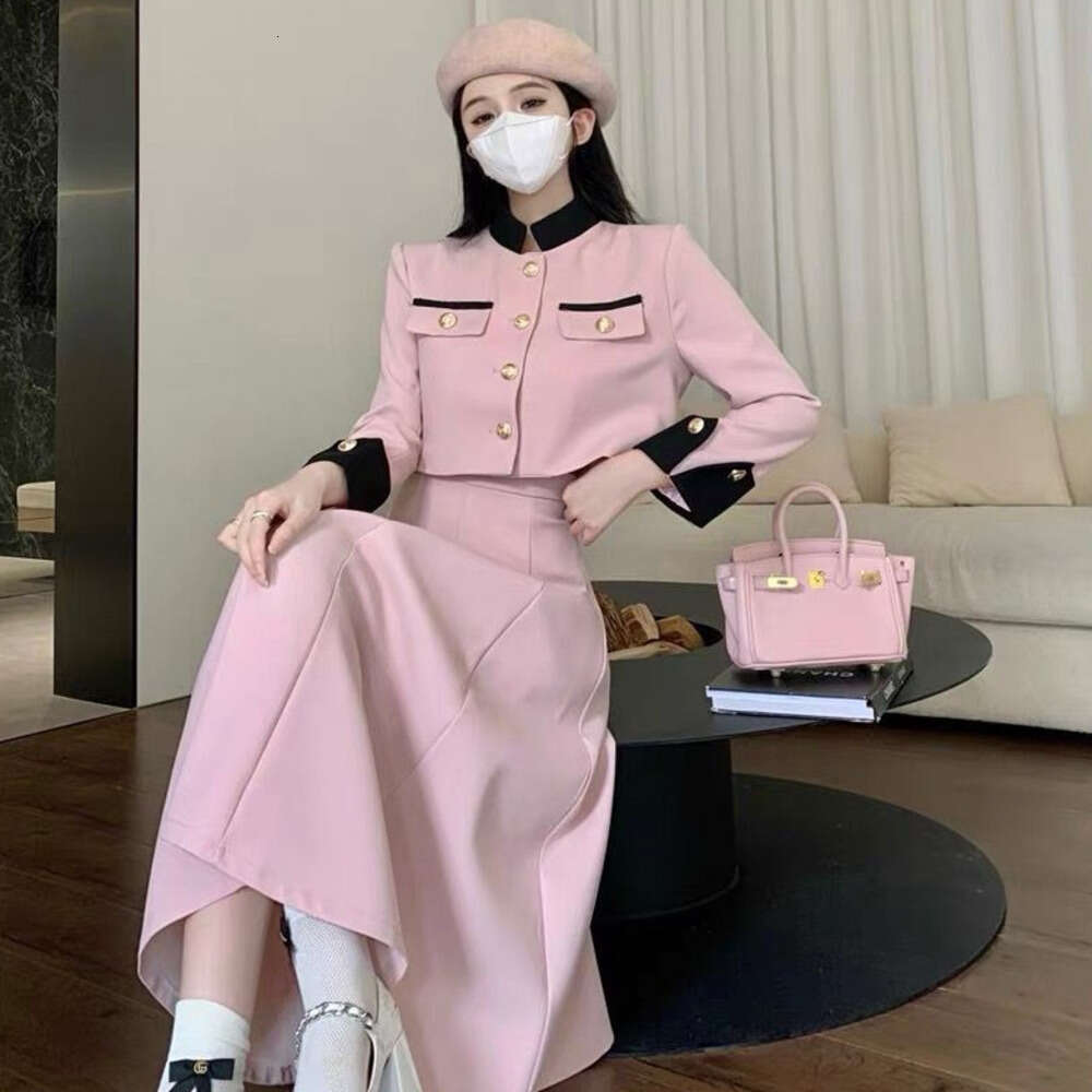 DHEssentials Plus Size Slimming Little Chanel Style Velvet Suit High-end French Coat Top High-waisted Skirt Two-piece Set for Women