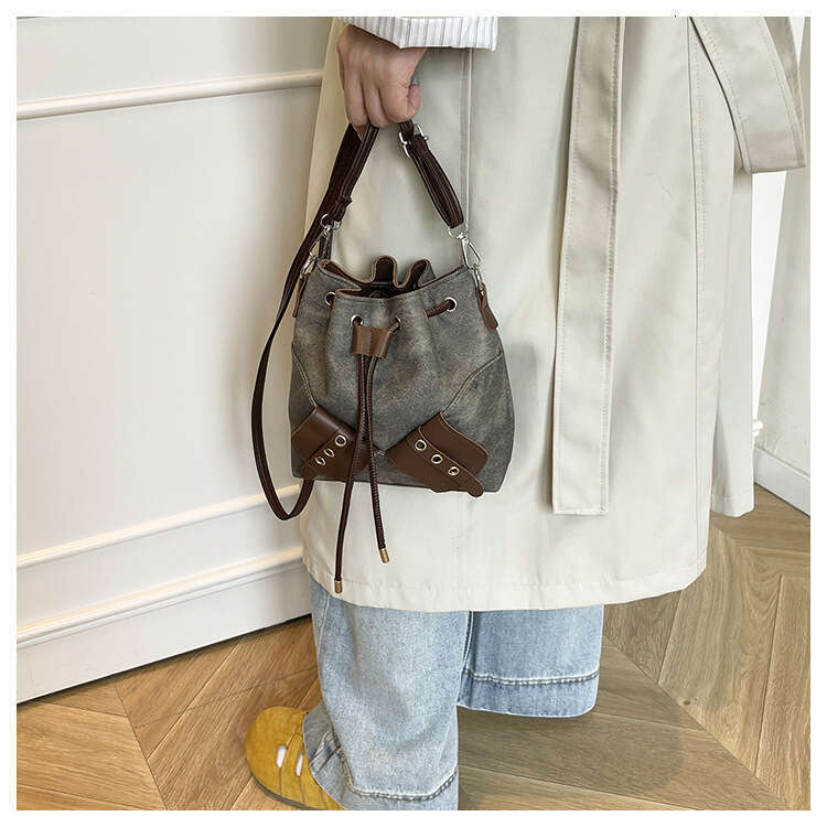 Personalized Simple Crossbody Bucket for Women 2025 Autumn New Korean Style Bowknot Fashion Designer Bags Drawstring Patchwork Shoulder Bag