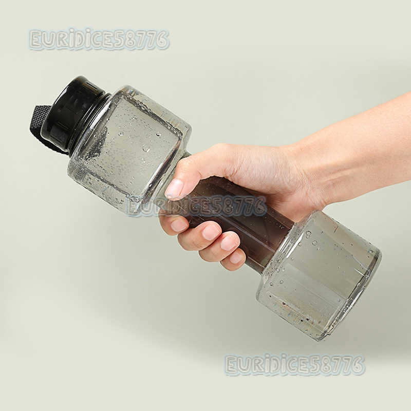 Dumbbell Fitness Portable Water Bottle Creative Outdoor Sports Water Cup Plastic Barbell Water Bottle 700ml Training H250911