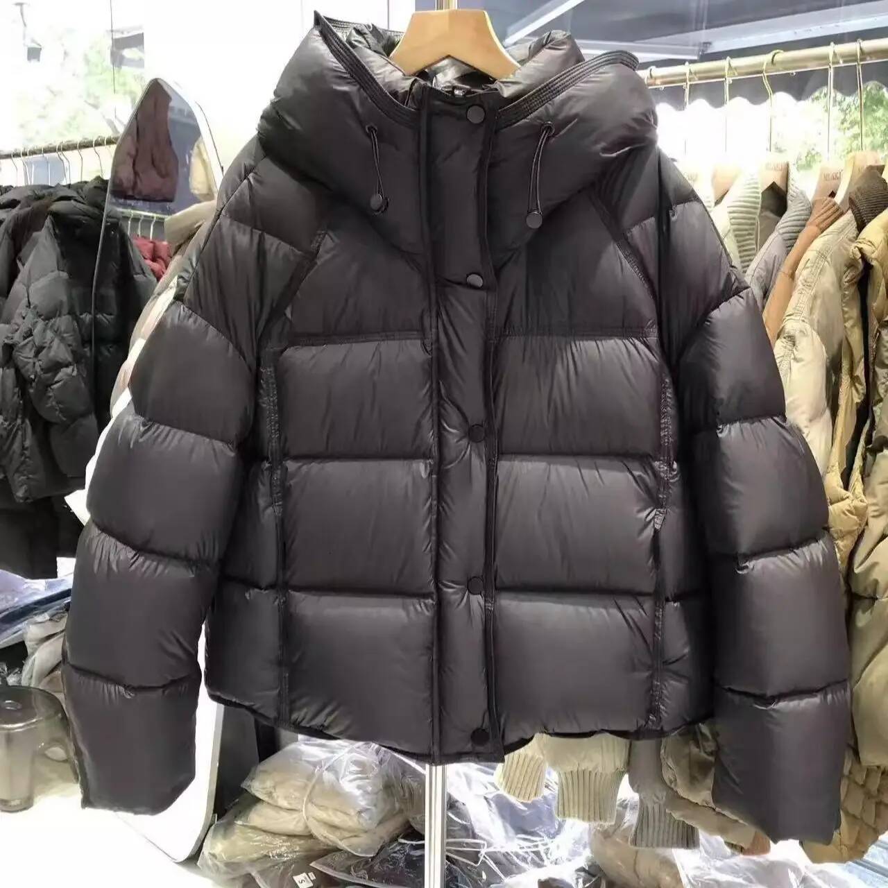 Fashion Hooded Thick Cotton For Women In Winter 2025, Popular Short And High-End Korean Version Warm Jacket