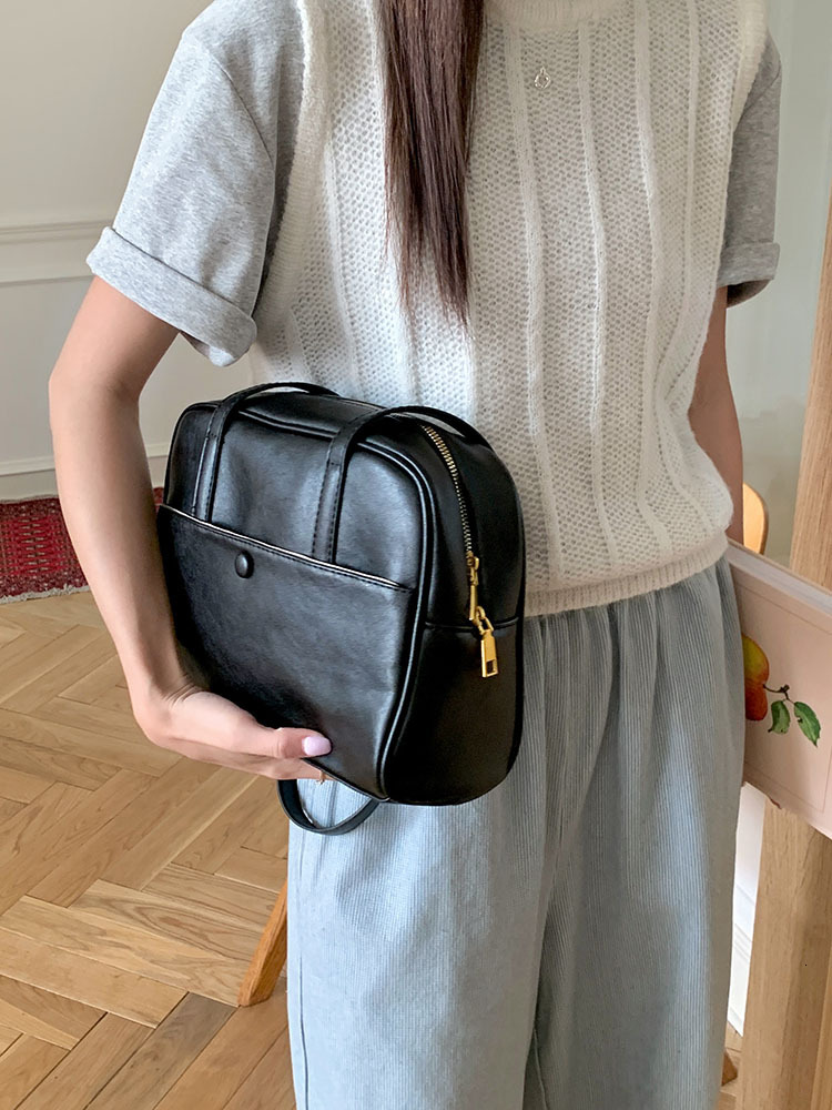 2025 autumn new Korean style shoulder bag fashion niche design versatile trend retro armpit bag women's handbag designer bag