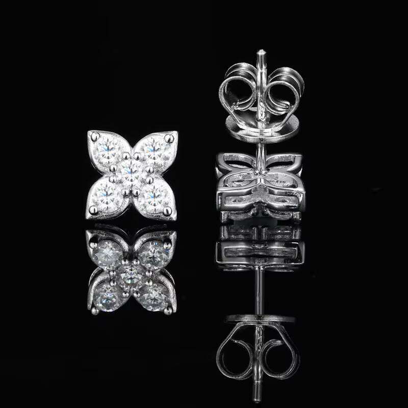 Trendy VVS1 D Moissanite Earrings S Sterling Sier Round Brilliant Cut Four Leaf Flower Stud Design Fashionable Gift