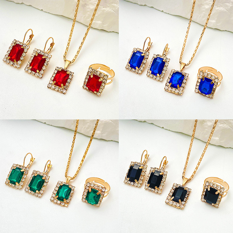 New -Encrusted Square Jewelry Ins Palace Style Bridal Necklace Earrings Ring Set