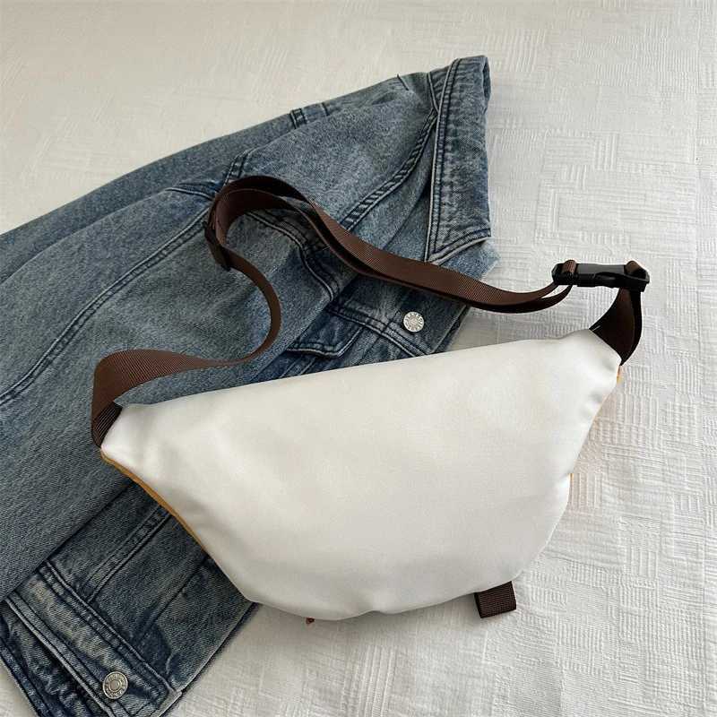 Japanesestyle Vintage Colormatching Streetwear Trend Bag for Women Small Exclusive Design Diagonal Crossbody Bag Casual Z250911