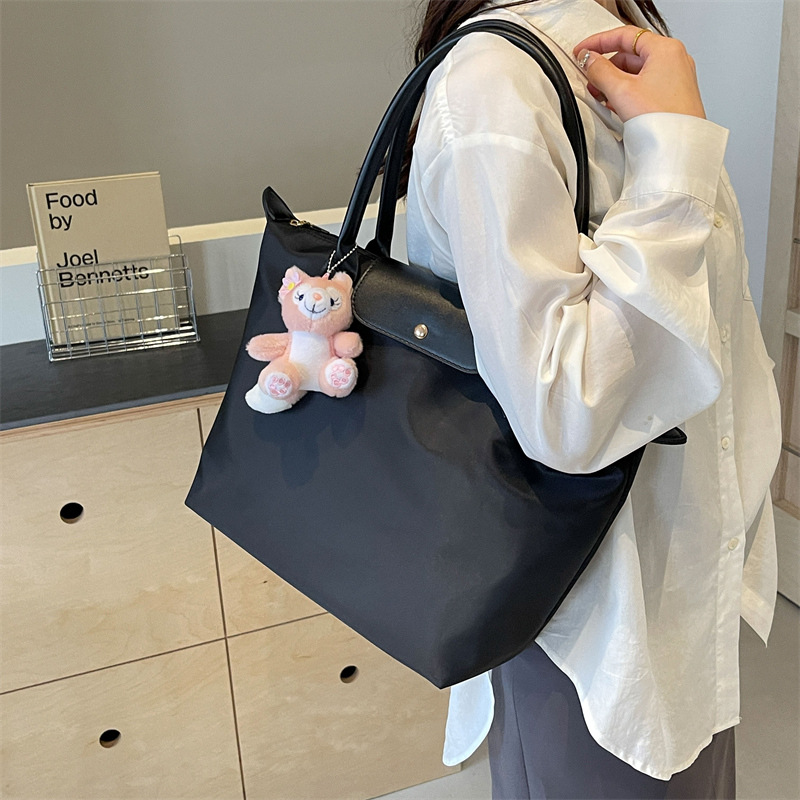 Free delivery designer bags Large capacity tote bag women retro armpit bag commuting handbag shoulder bag Waterproof