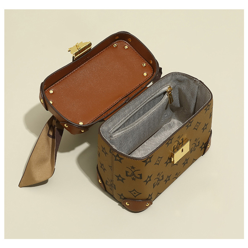 Free shipping Fashion box bag styling makeup bag hand-held diagonal cross bag retro vintage flower box