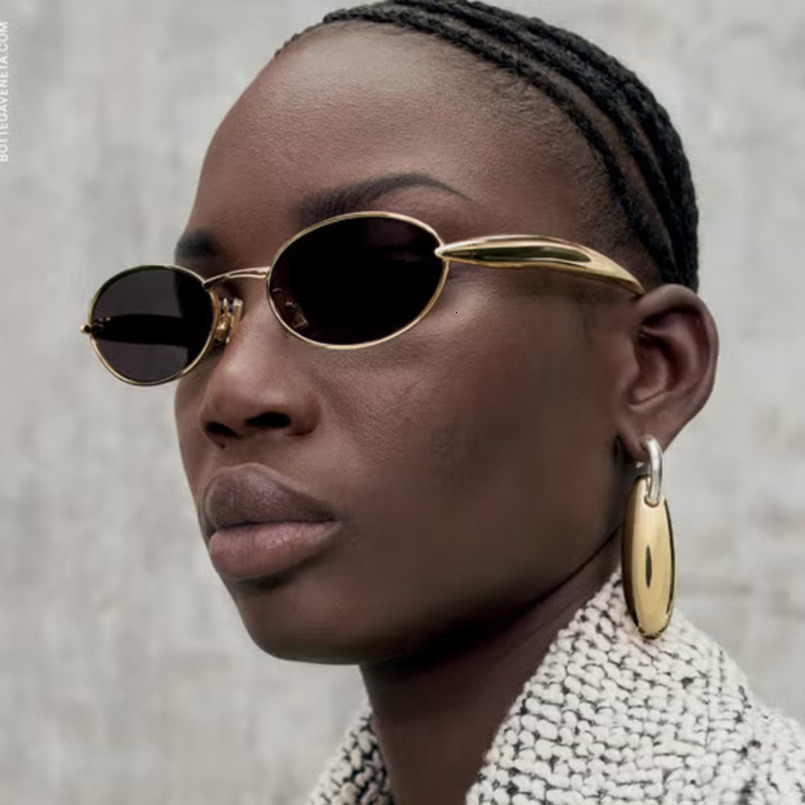 2025 New Fashionable Personality Metal High-end Runway Oval Small Frame Sunglasses high quality