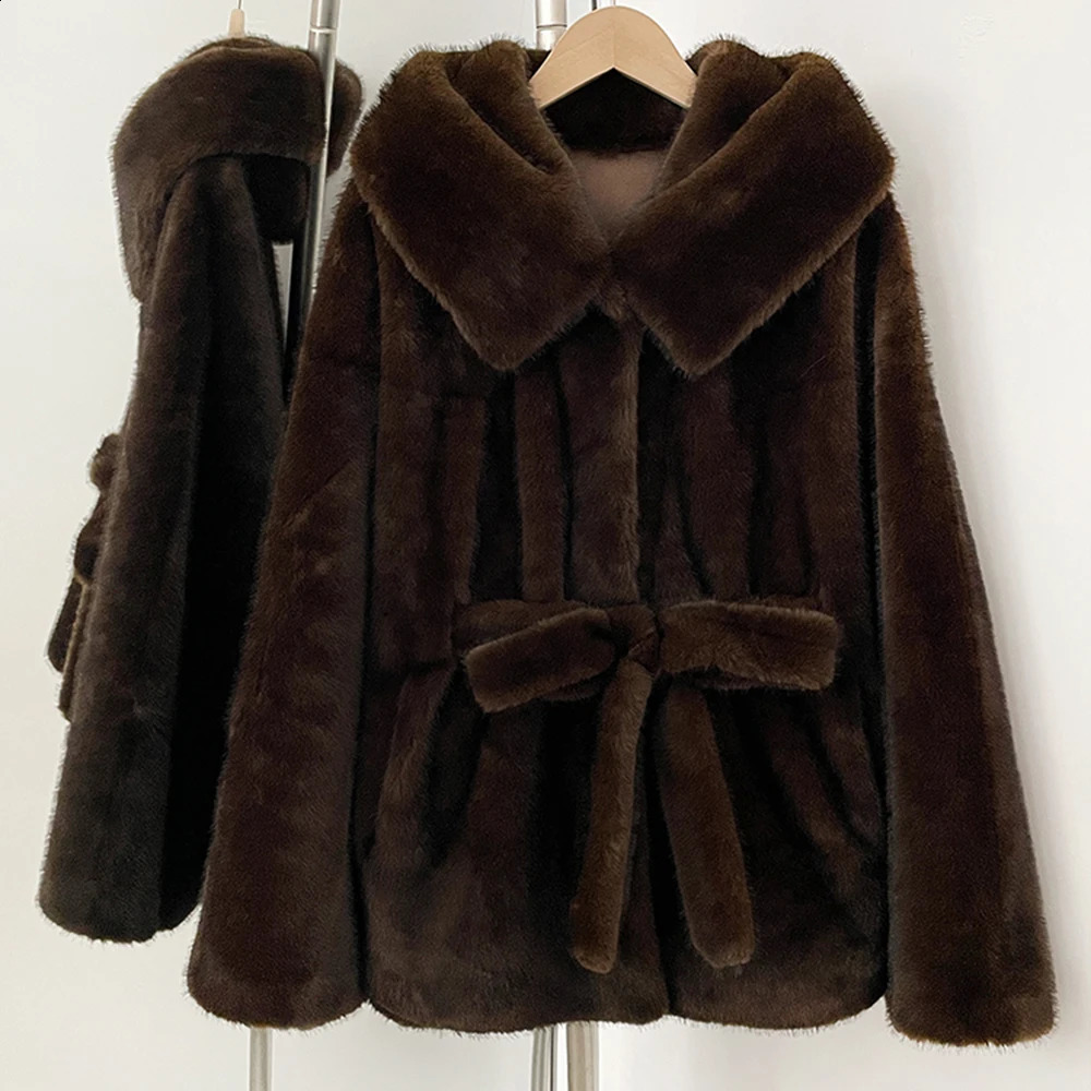 Faux Fox Fur Jacket Women Artificial Female Winter Coat Ecofriendly Clothes Suede Lining Warm Outerwear Lady 250911