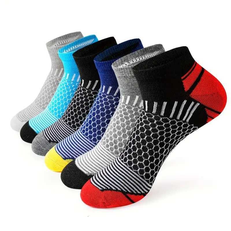 2025 New High Quality Short Athletic Ankle Socks Mens Running Casual Sports Socks Waist Honeycomb Design Socks Gifts D250911