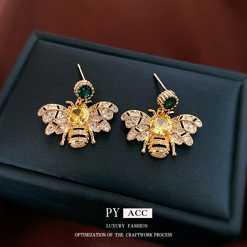 Luxury Brand Designer Jewelry Silver Needle Zircon Bee Earrings Vintage Light Luxury High-End Sense Of Temperament Personality Stud Earrings Medieval 