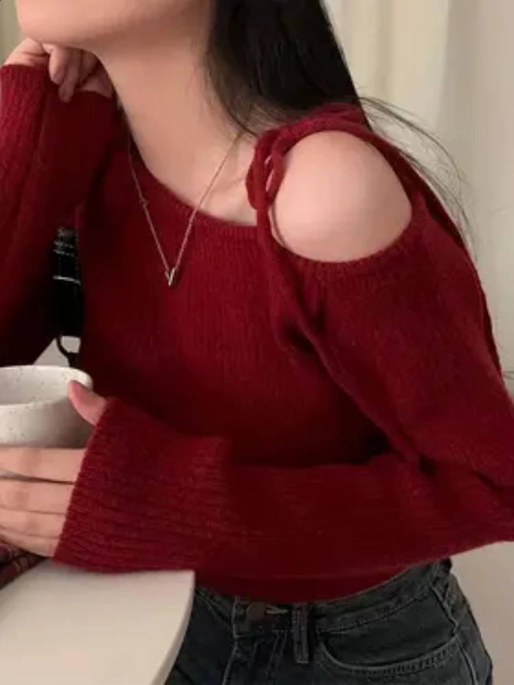 2026 Womens Elegant OffShoulder Sweater TShirt Black White Striped with Adjustable LaceUp Fall Winter Casual Chic Top 250911