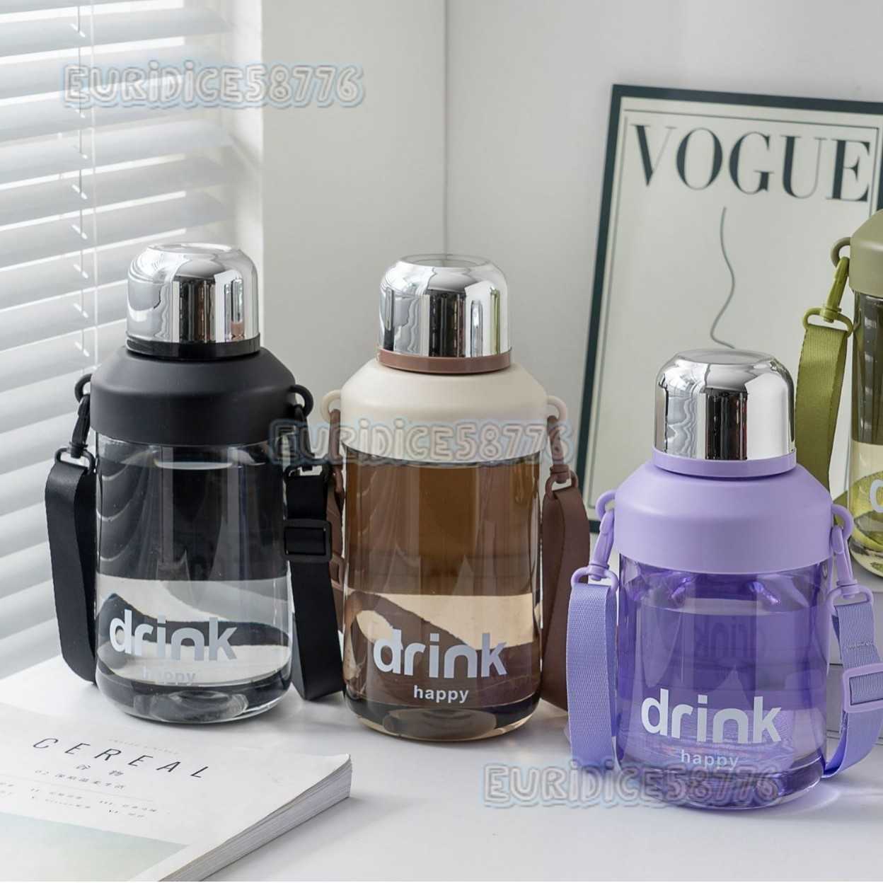 Summer New Water Bottle Large Capacity Plastic Sports Fitness Water Portable Strap Direct Drinking Water H250911