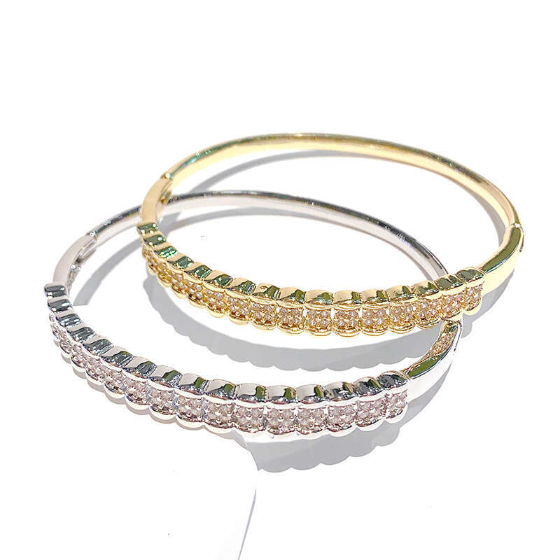 Gold Tone designer bracelet for women Cuban bracelet tennis bracelet luxury jewelry Cross niche diamond bracelet high-end bracelet hand jewelry wholes