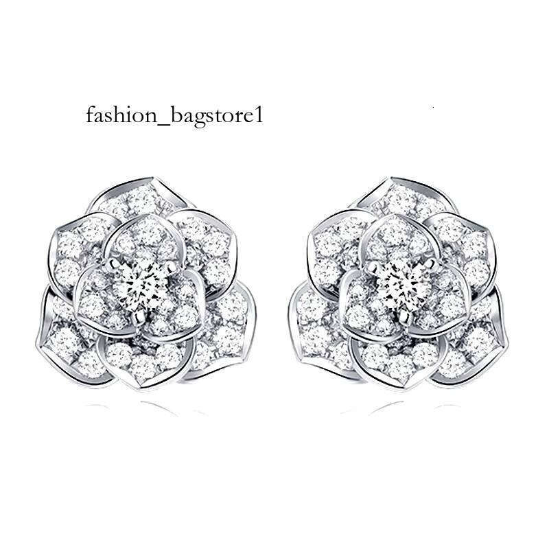 2024 Newest Customized Moissanite S Earrings Women's Unique Design Party Sparkling Shining Jewelry