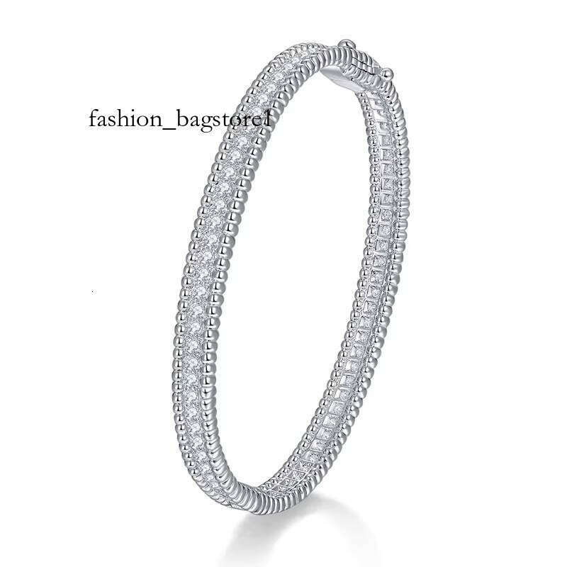 Ruizuan Charm Bracelets Moissanite Hand Bracelet for Men Sier