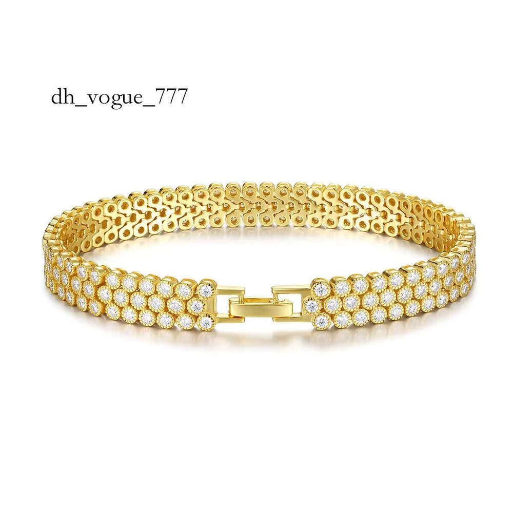 S Sier Moissanite Bracelet Design Fashion and Versatile Hand Accessory