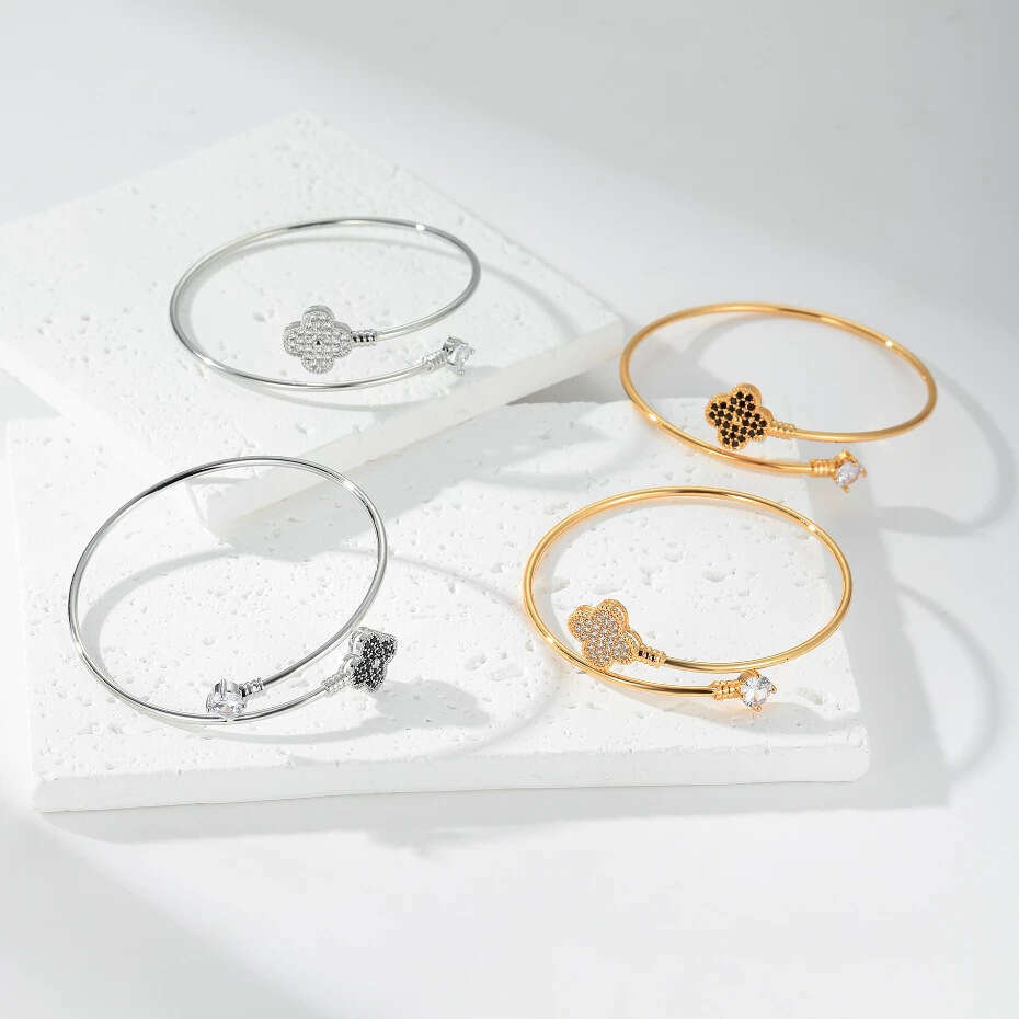 INS Trend Fashion Four-Leaf Clover Open for Women Electroplated Copper Micro Inlaid Zirconia Bracelet Jewelry