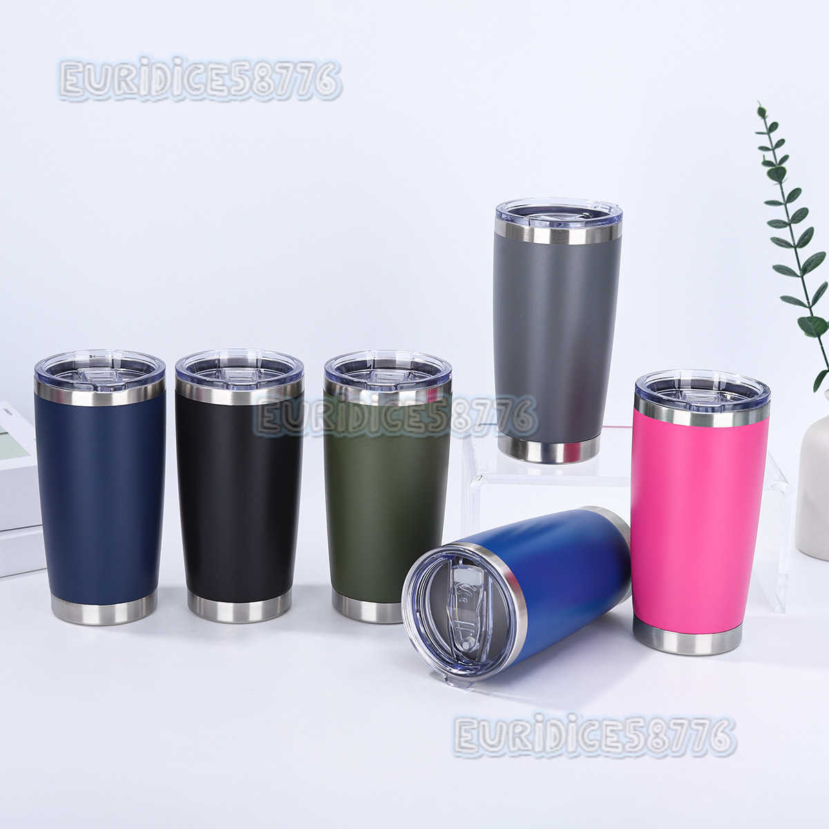 20oz Spray Plastic Car Cup 304 Stainless Steel Doublelayer Insulated Cup Outdoor Portable Car Cup Portable H250911