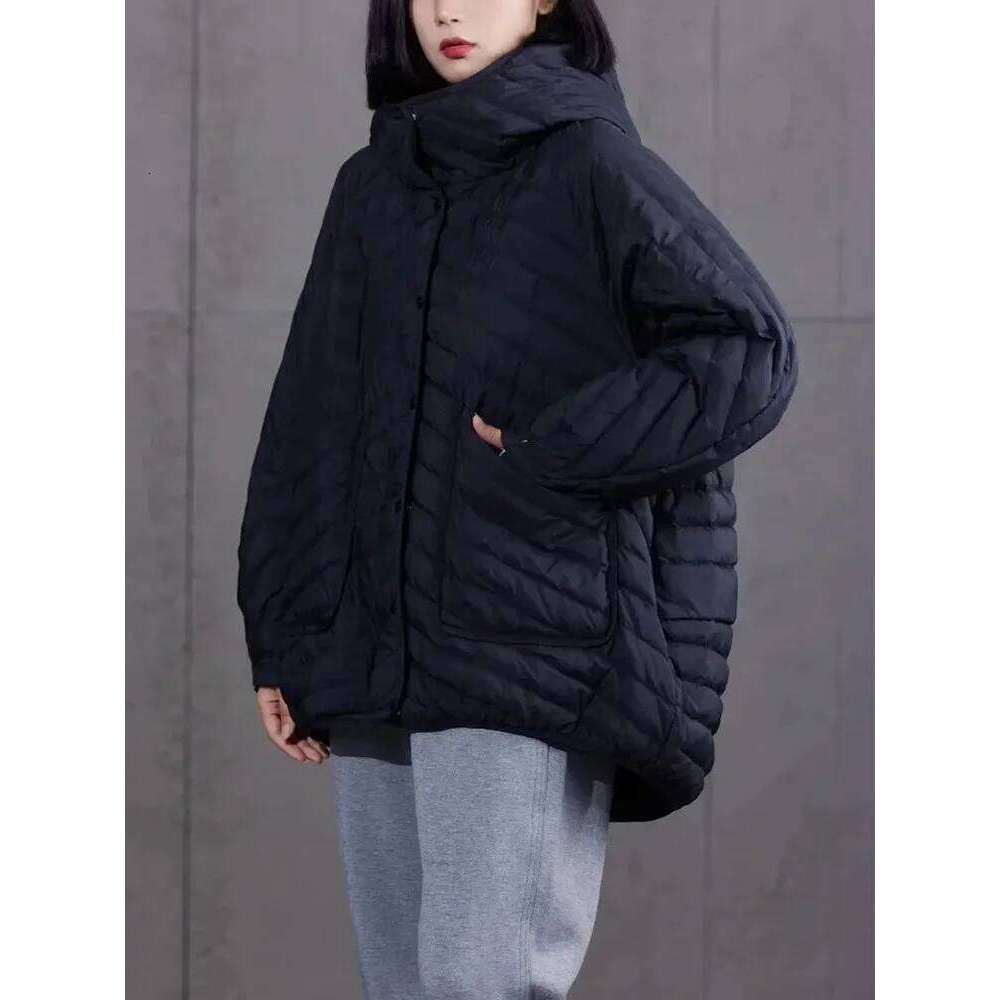 Lagabogy 2025 Winter Ultra Light Puffer Jacket Women 90% White Duck Down Coat Loose Hooded Casual Parkas Windproof Basic Outwear