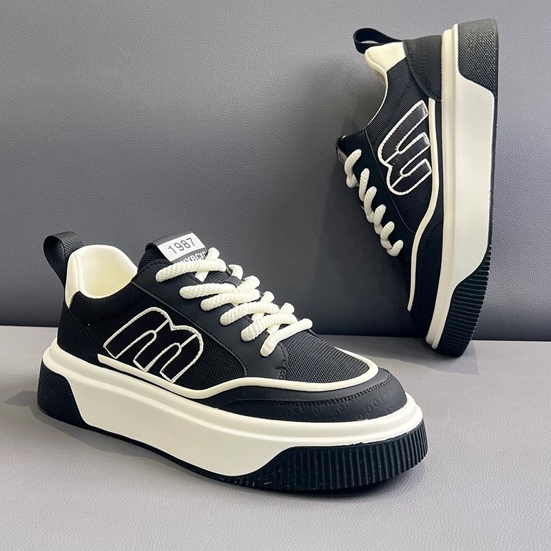 Free shipping designer new letter print sneakers for men 2025 popular outdoor comfortable breathable canvas shoes