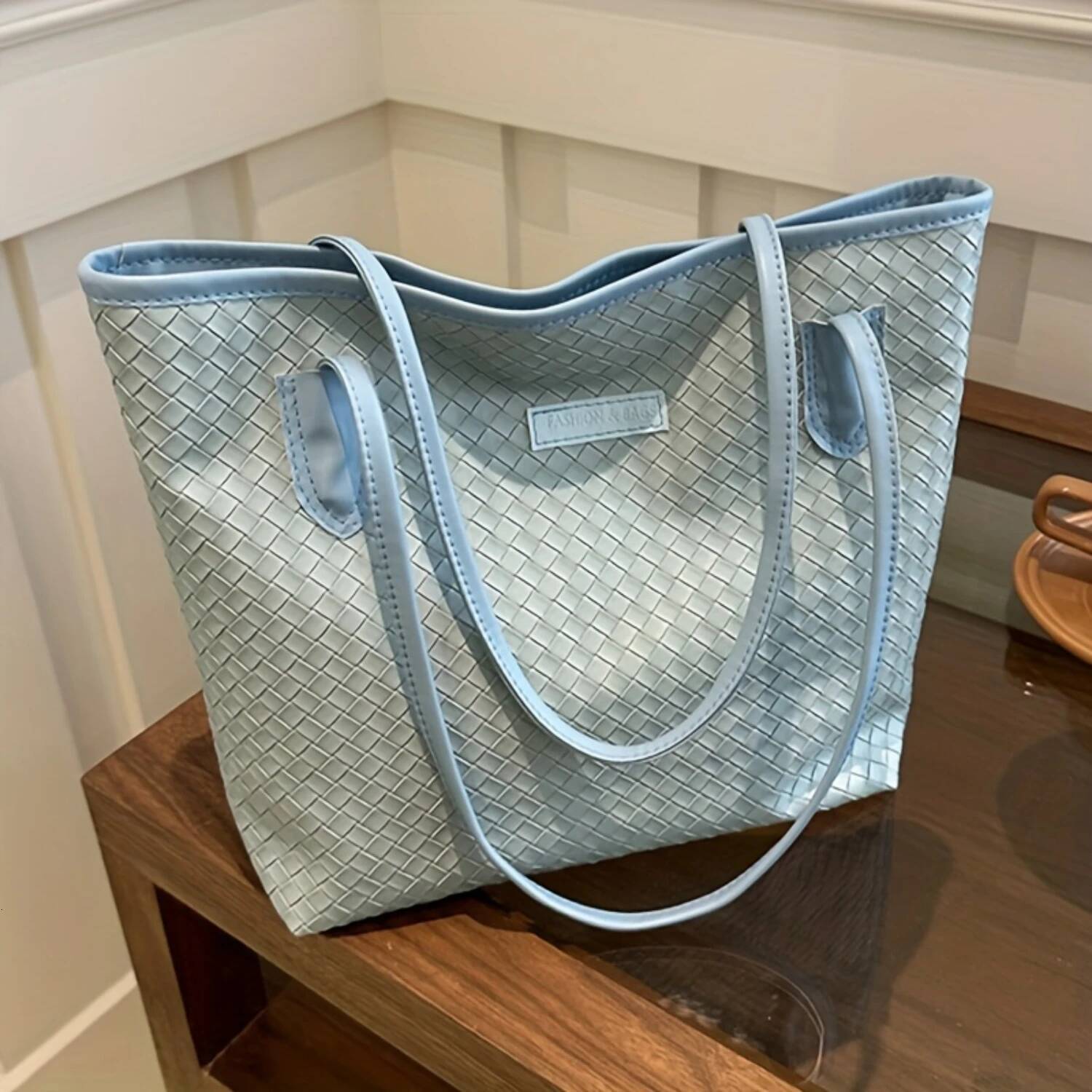 Large Capacity Tote Bag For Women With Woven Design & Dual Handles
