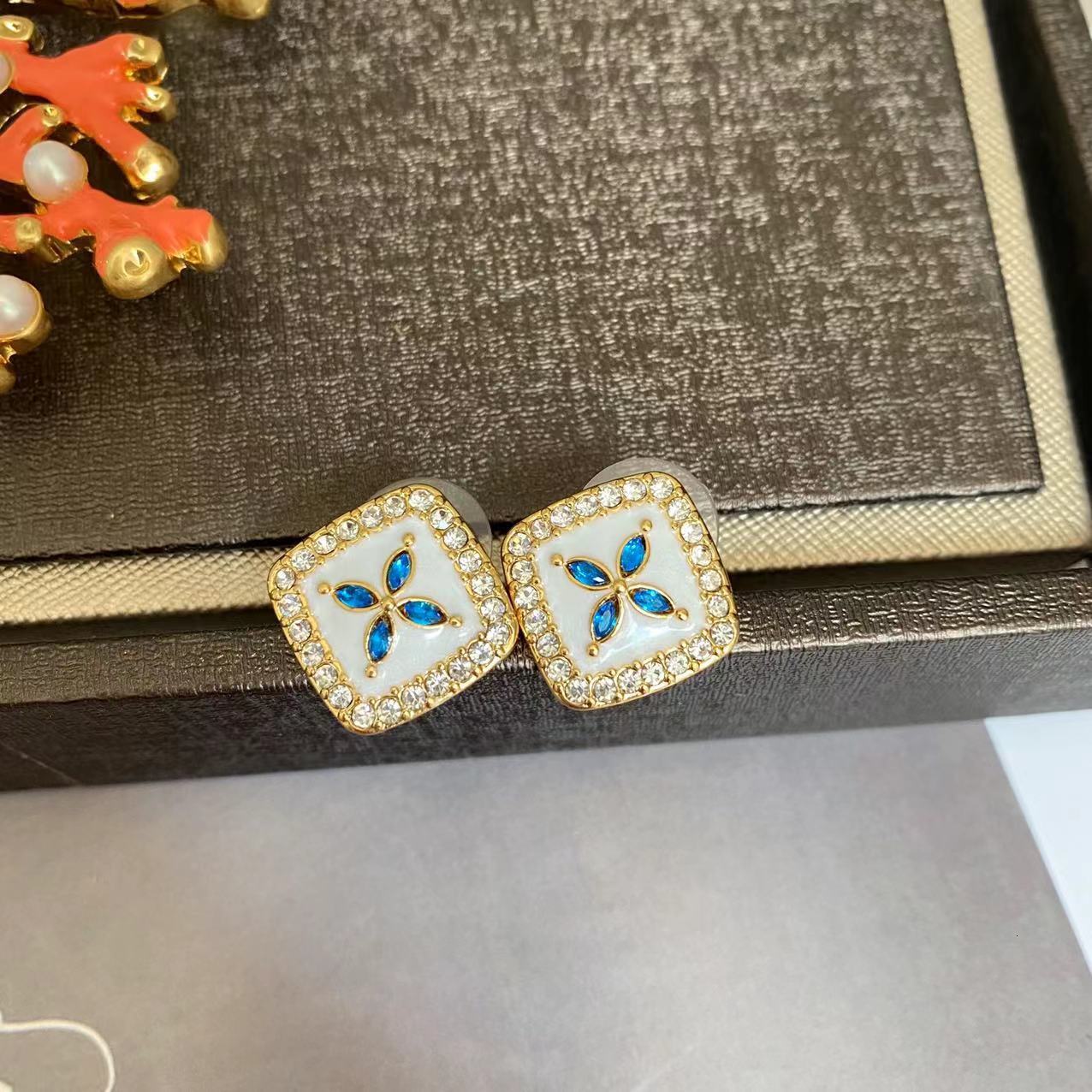 Luxury Brand Designer Jewelry Vintage Diamond-Studded Square Niche Earrings, Artistic Retro Hong Kong Style Square Blue Flower Earrings