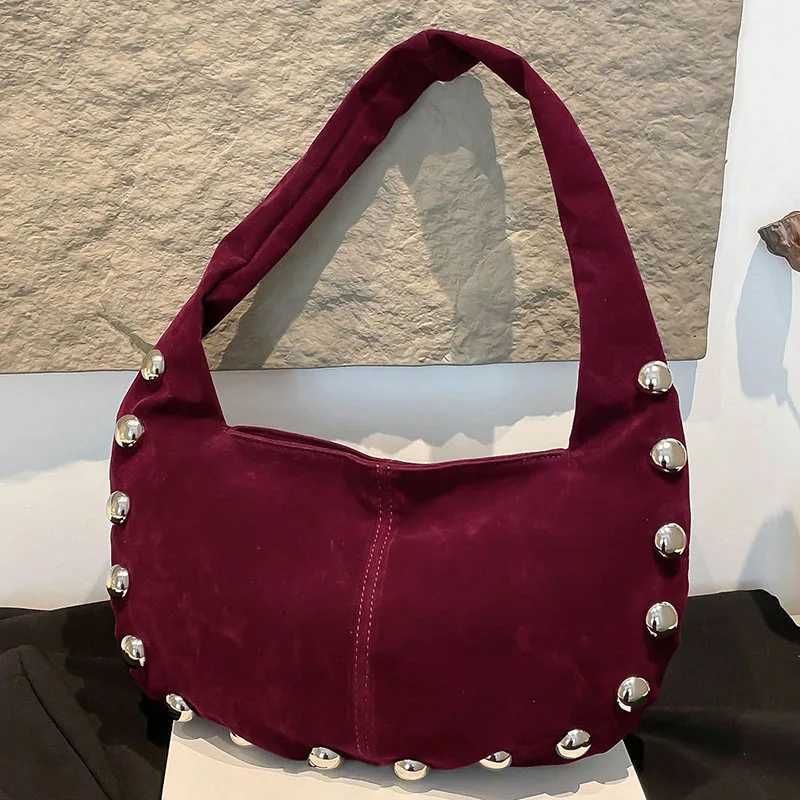 FAshionable spicy style niche shoulder bag soft and lightweight armpit bag versatile for daily use popular Z250911